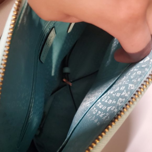 Kate Spade Purse - Picture 5 of 5